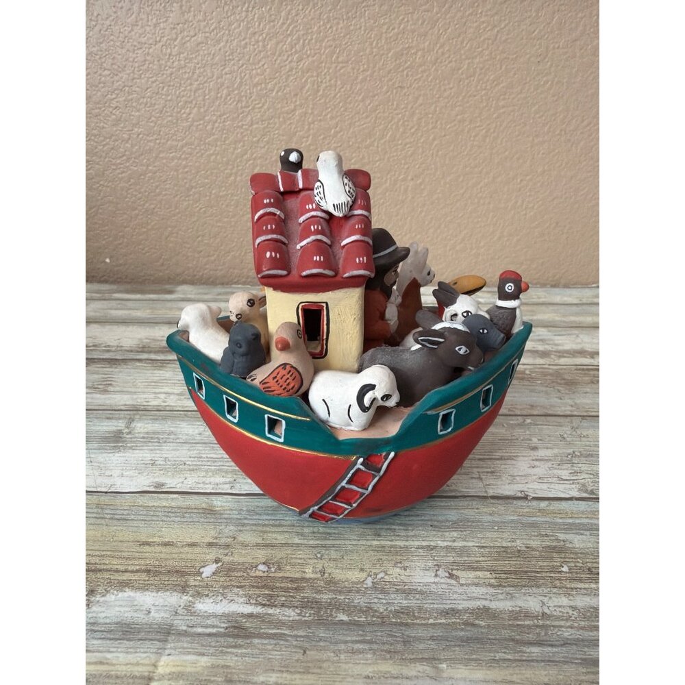 Vintage Hand Painted Folk Art Noah’s Ark Figurine 5.5" H - Picture 4 of 12